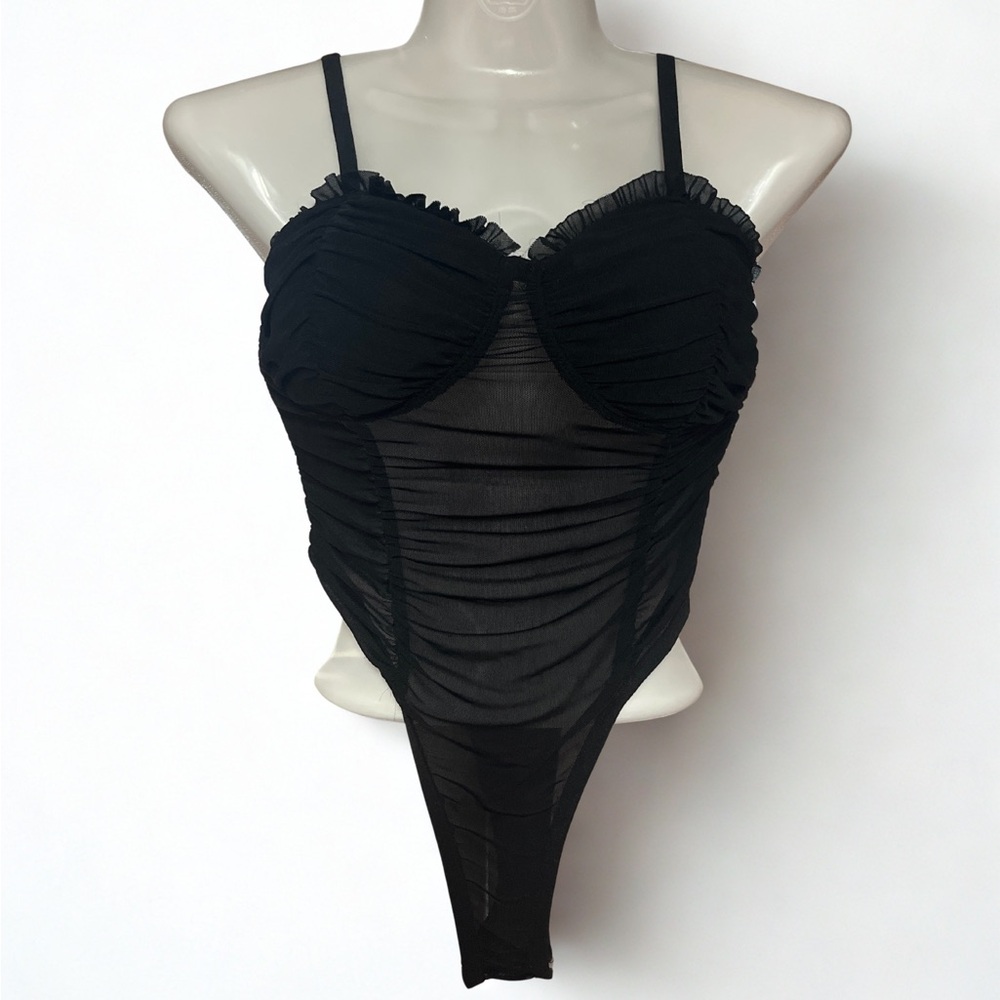Bozzolo Black Sweetheart Neckline Bra